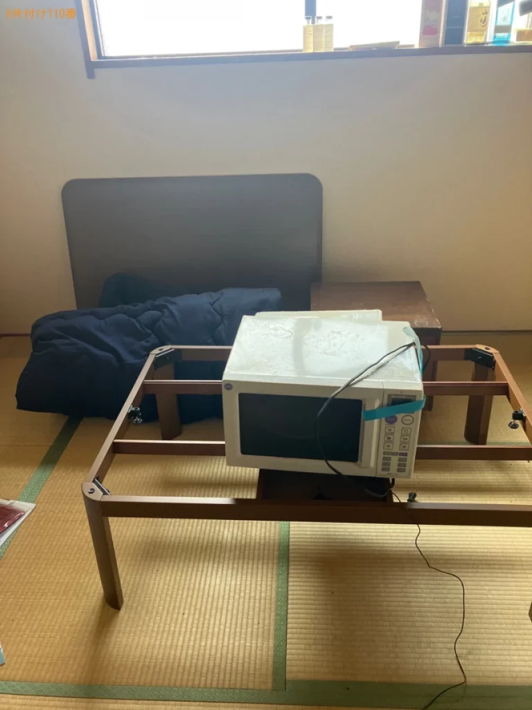 【鳥取市本町】こたつ、二人用ダイニングテーブル、椅子等の回収